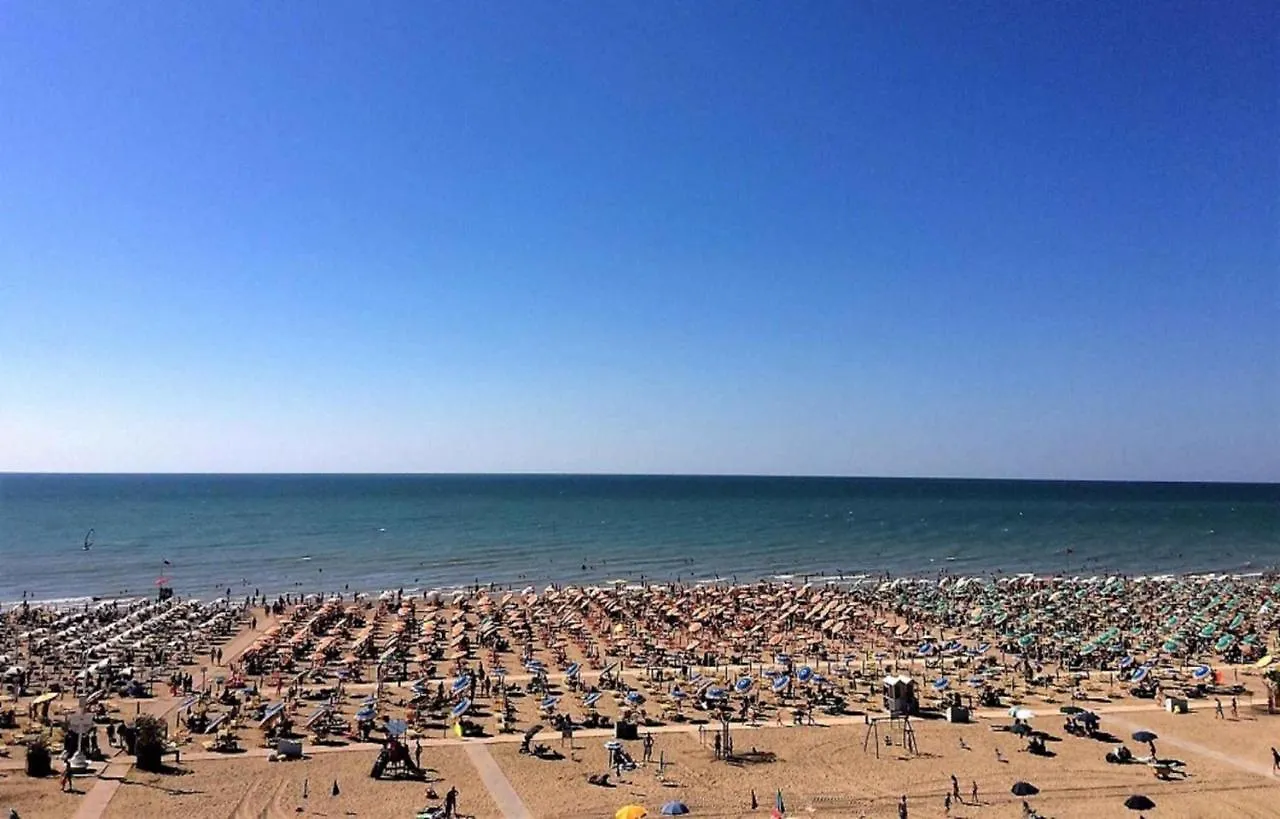 Apartments In Bibione 38278 Italy