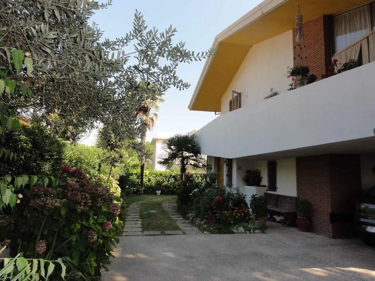 Apartments In Bibione 38278 Italy